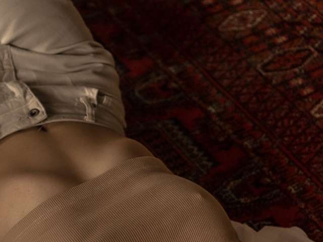 KATEKISS free sexy photo