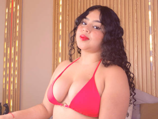 APRILKEITH free sexy photo