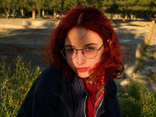 REDFOXIE free sexy photo