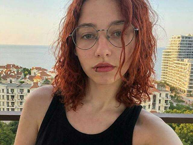 REDFOXIE free sexy photo