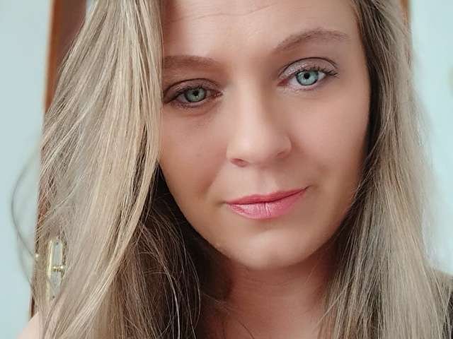 MARILOU2 free sexy photo