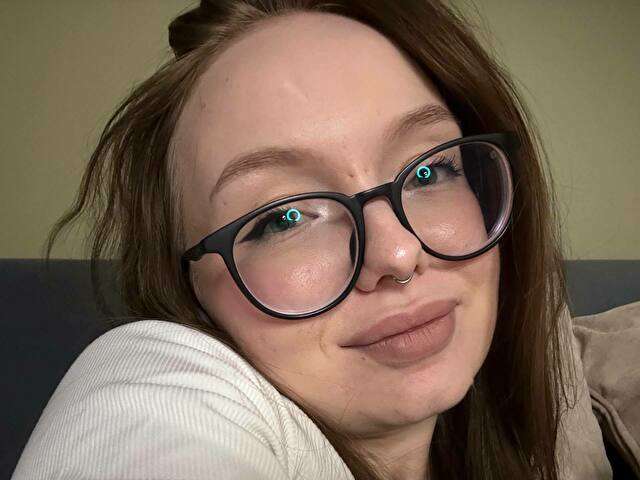 BOLLYMOLLY free sexy photo