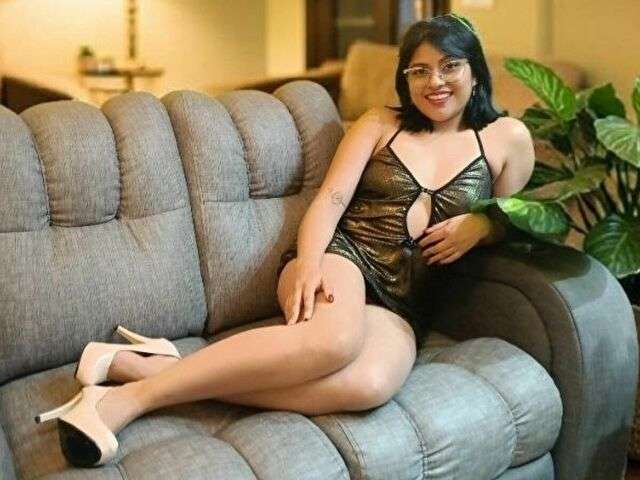 PRETTYANGELX free sexy photo
