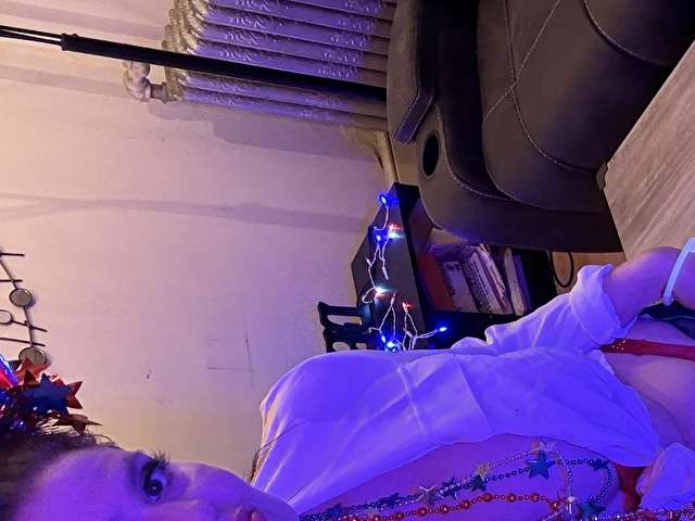 LAURABB free sexy photo
