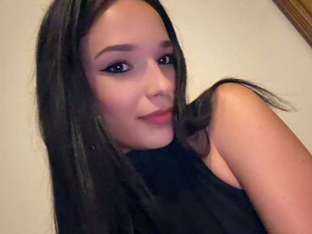 NIKYSTYRIS1 free sexy photo